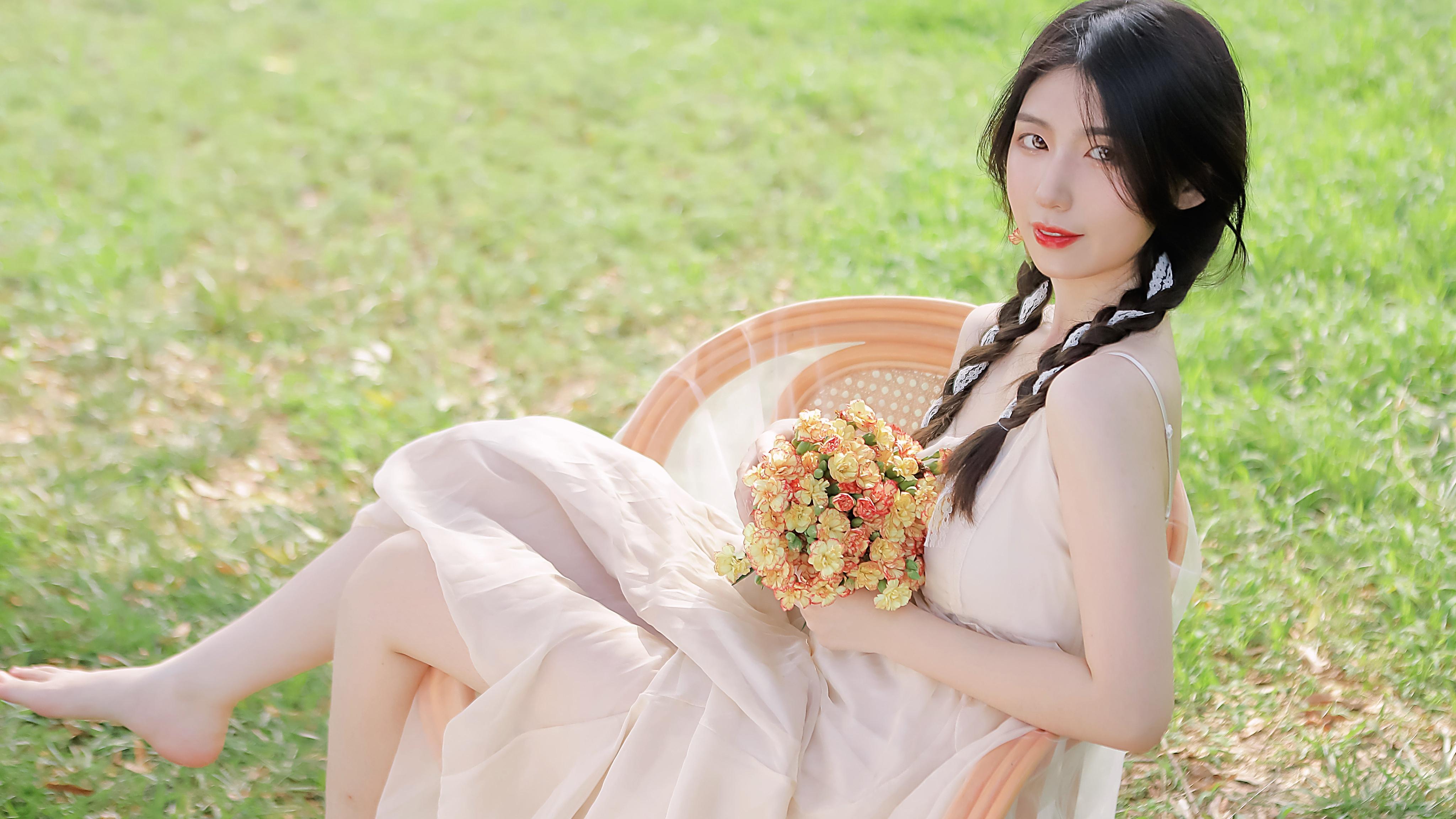 中俄界江乌苏里江明水期开渔 渔民喜获第一网鲜鱼